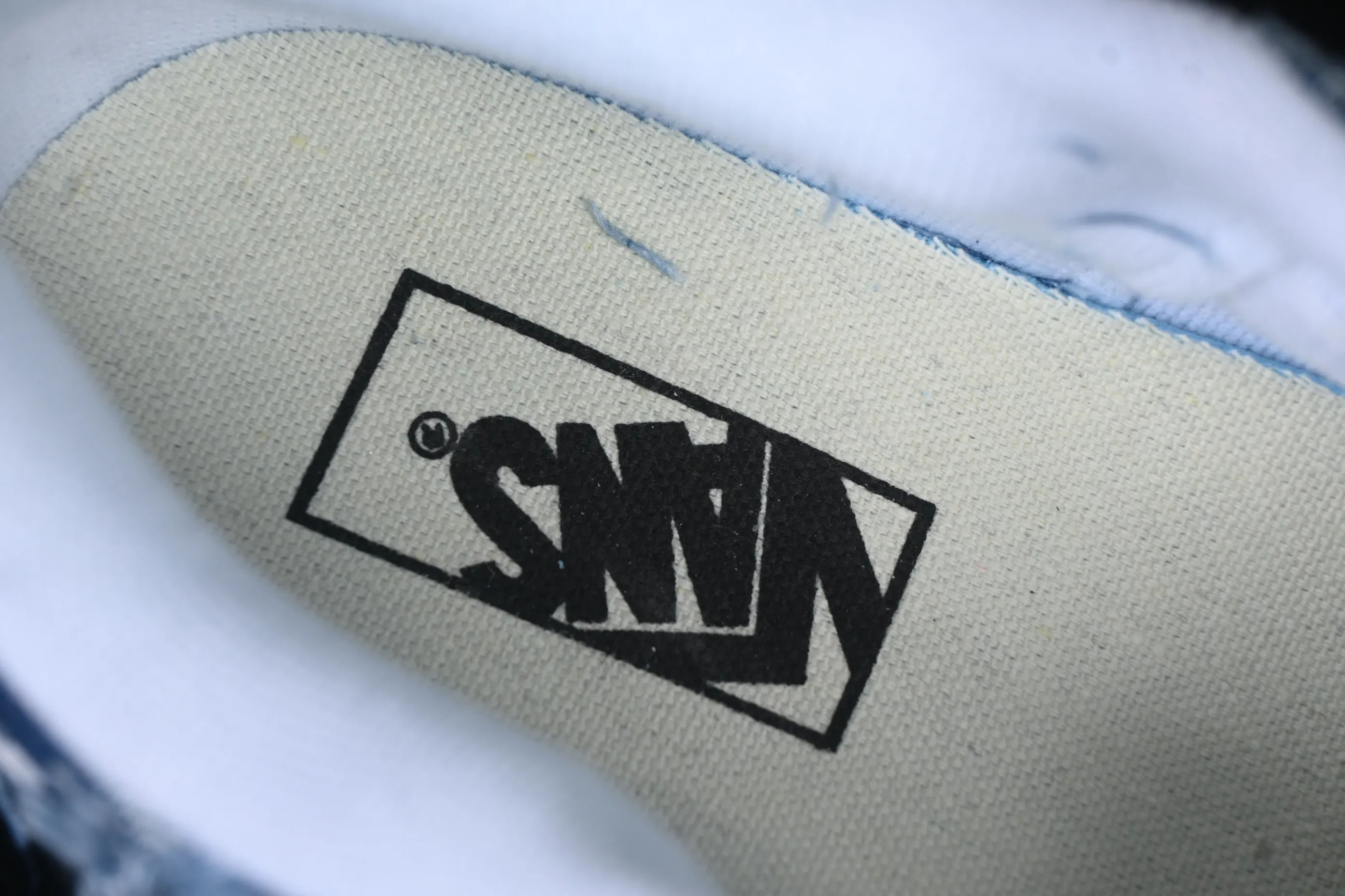 All categories Vans Vans series Vans Low Vans low-top Vans Knu Skool washed tie-dye low-top casual sneakers VN000CS0239